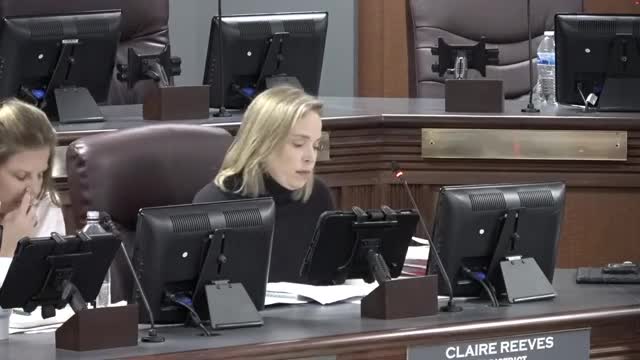 Tennessee board debates age restrictions for controversial book amid language concerns
