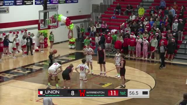 Warriors dominate Wildcats 21 to 12 in intense first half showdown
