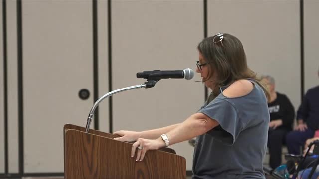 Sun City board faces backlash over $14 million theater project amid transparency concerns