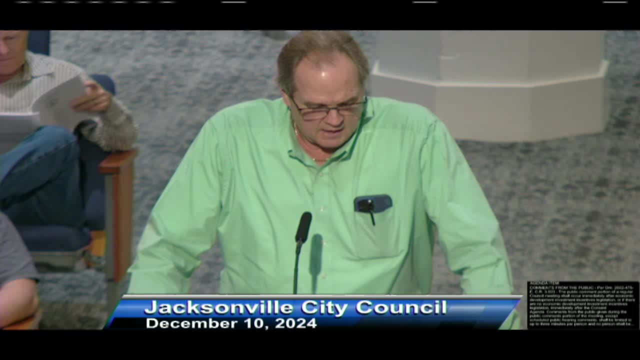 Residents rally against proposed townhomes and forensic lab in Arlington neighborhoods