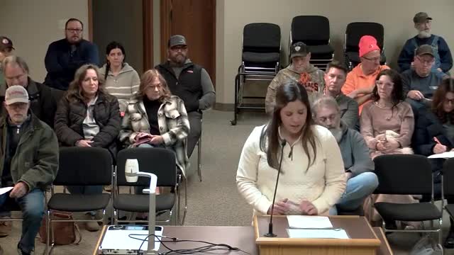 Cannon Falls City Council urged to deny controversial fairgrounds ordinance amid racetrack disputes