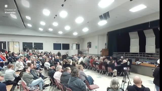 Lakeland School Board faces $9.5 million budget shortfall and considers financial emergency