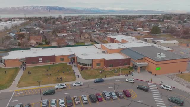 Westmore Elementary hosts 3rd annual food drive providing meals to 500 families
