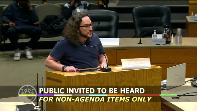 Kylan Lewis Jr. demands justice for father amid community concerns at city council meeting