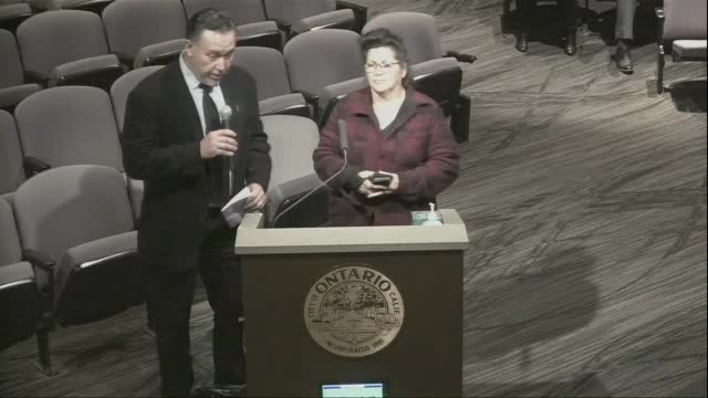 Residents urge city council to address hazardous trees causing injuries in Pleasant neighborhood