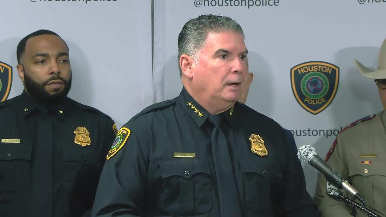 Texas officials urge safe holiday celebrations to prevent drunk driving tragedies