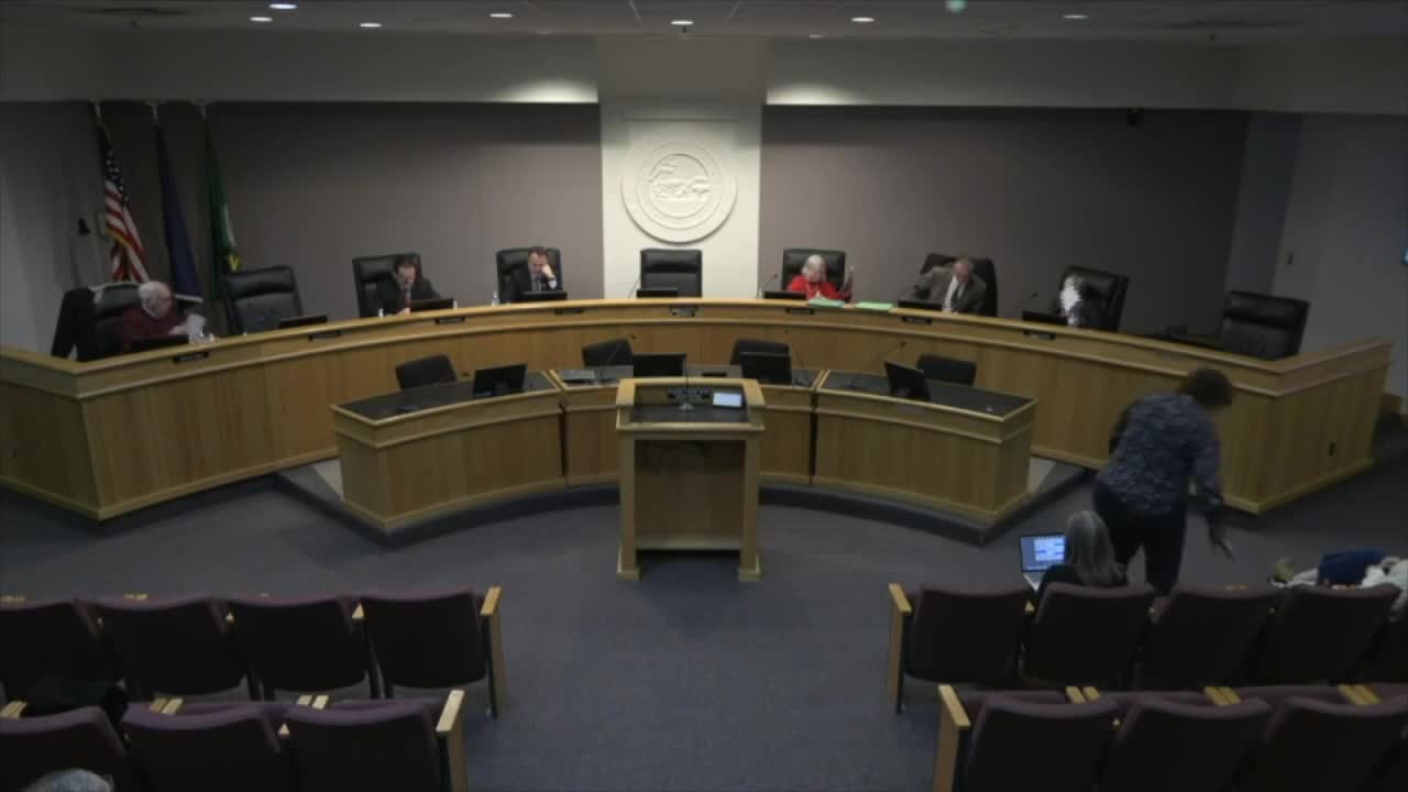 School board members express gratitude for safe return of missing children before holidays