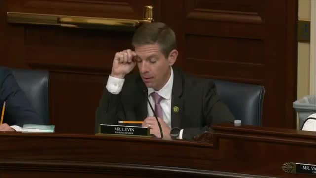 VA officials face scrutiny as Undersecretary Jacobs skips crucial digital GI Bill hearing