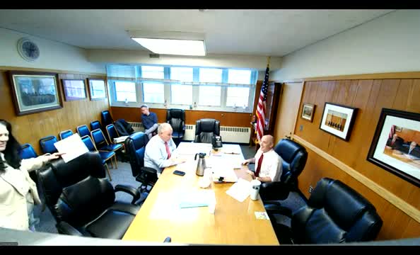 Commissioners approve HVAC, tennis court contracts and extend ARPA coordinator contract