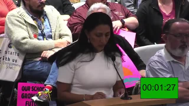 Community rallies against proposed closure of Lamar Elementary amid concerns for student welfare