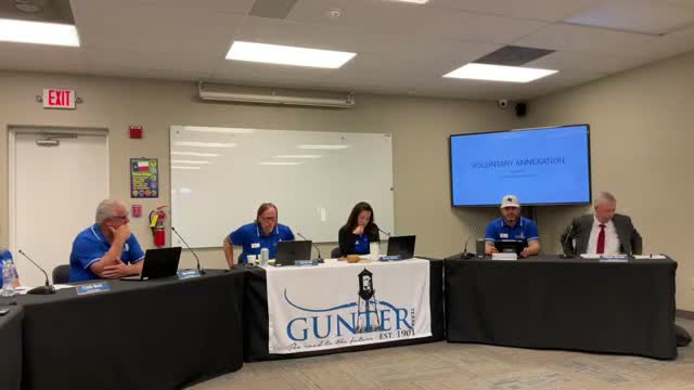 Council continues public hearings on 62-acre annexation and reviews plat for Preston/College Street