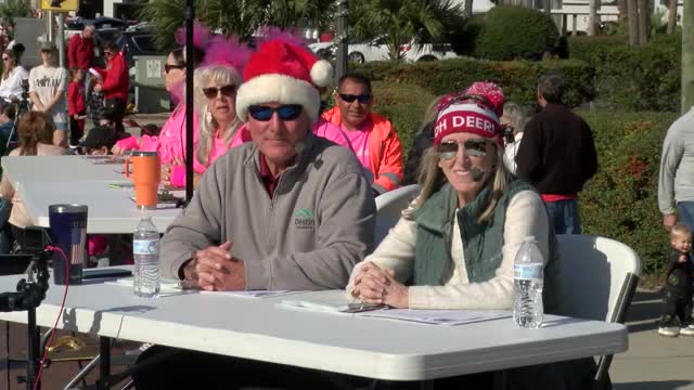 City of Destin marks 40th anniversary with 2024 Christmas Parade at Destin Harbor