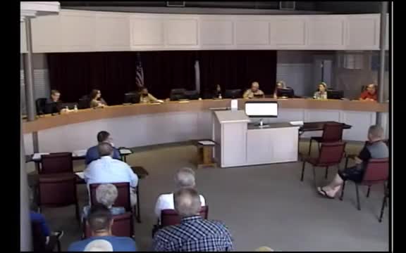 Paris council workshop centers on raising police starting pay to halt officer losses