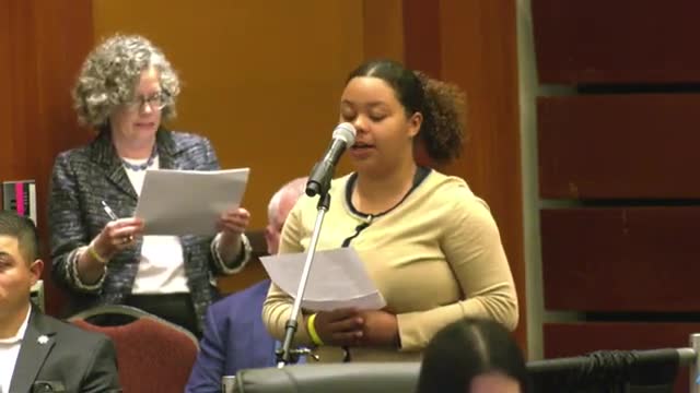 UCLA students demand extended meal swipe hours and better food resources amid food insecurity