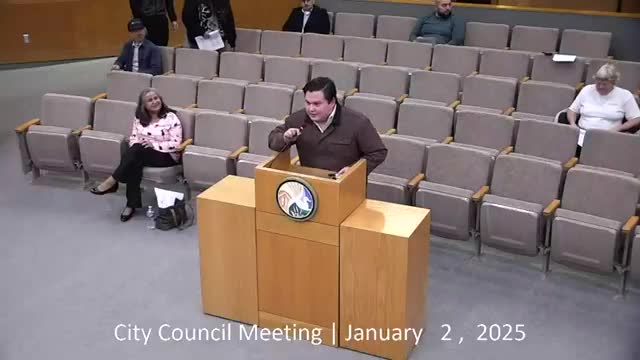 PG&E rep praises flat electric rates; resident urges city funding for animal shelter programs