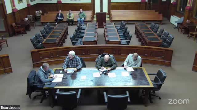 Zoning board recommends special-use permit for Sterling Road auto repair business with conditions