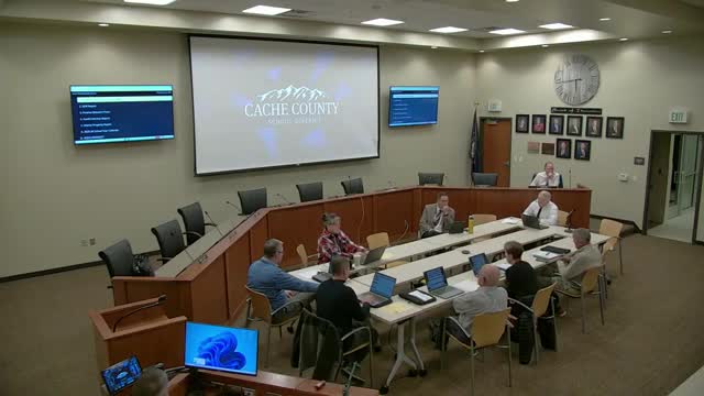 District reports Schoolwide Enrichment Model use for elementary gifted program; expansion to include 3rd grade planned