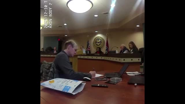 Bluff City board debates interim town manager pay, schedules workshop