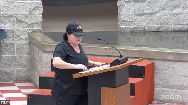 Josephine County parents demand accountability over explicit materials in 3 Rivers School District