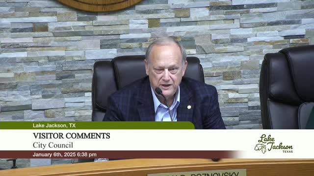 Residents press Lake Jackson council to revisit cat restraint ordinance; mayor to form subcommittee