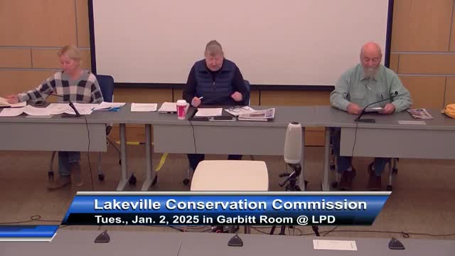 Lakeville conservation panel approves $25,100 consultant cap, asks planning board for more study of Rocky Woods options
