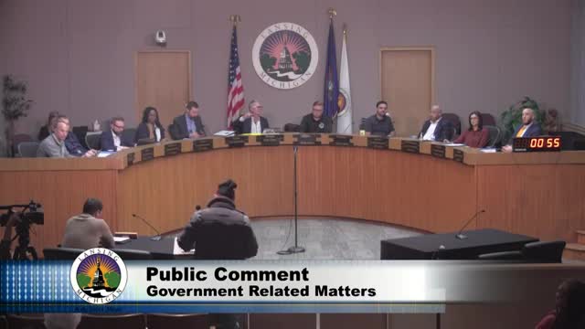 Resident challenges ordinance violation and appeals process at Lansing City Council meeting