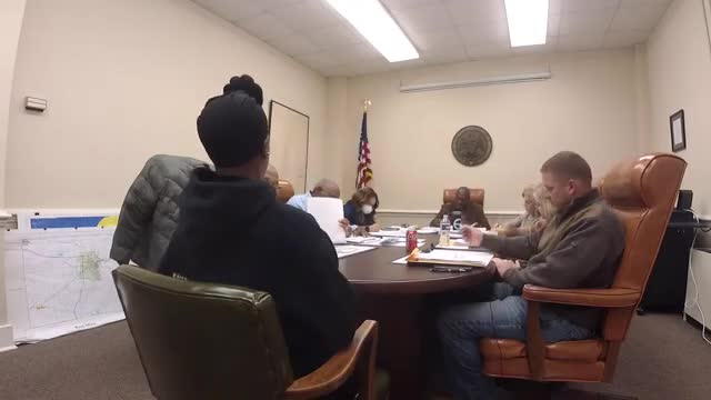 Residents press Oktibbeha supervisors on dirt roads; board approves cleanup, secures dump site in Rock Hill