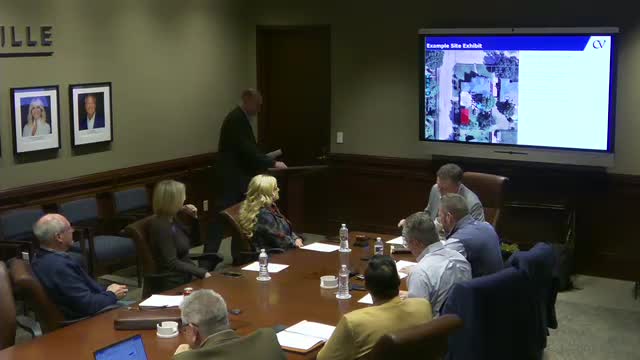 Council favors pilot of illuminated street signs with CV monogram; staff to order mock‑up