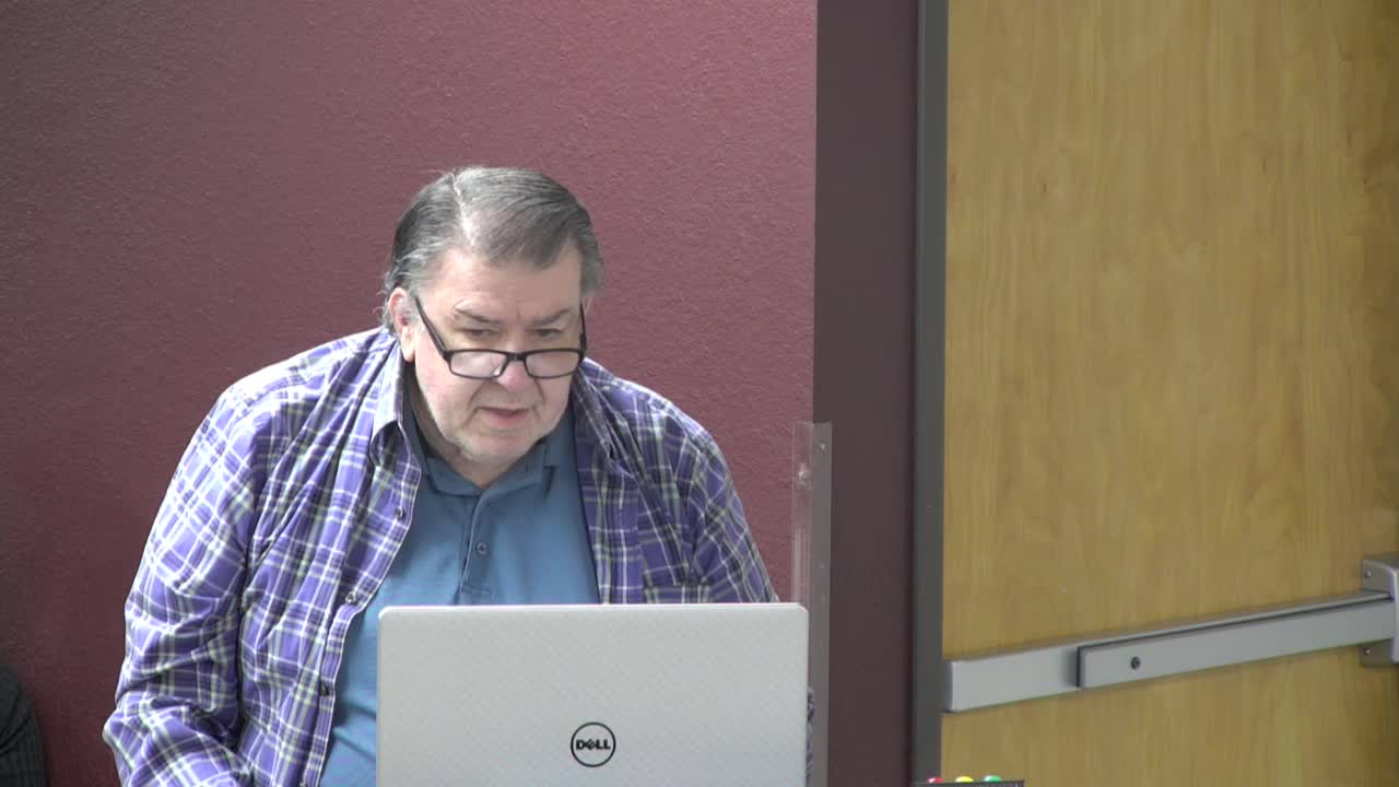 Town council faces criticism over interim manager appointment amid cronyism concerns
