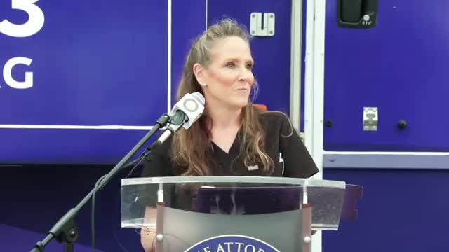 Arkansas launches mobile health clinic to combat addiction and provide naloxone training