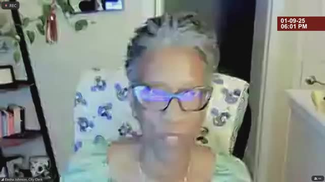 Council amends consent agenda to move two January meetings to virtual format; consent items 2a–2g approved