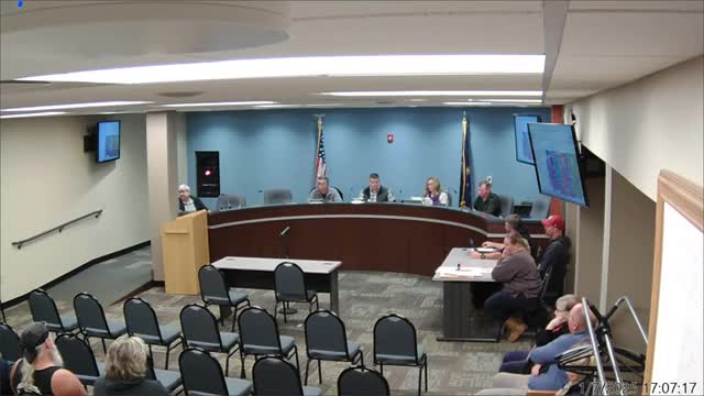 Board modifies operating hours for yard at 500 North 9th Street; neighbors press for noise controls