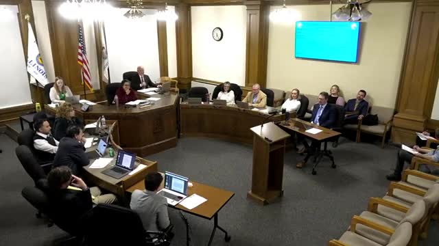 Moline staff propose two-tier tobacco licensing and yearlong moratorium on standalone vape/smoke shops