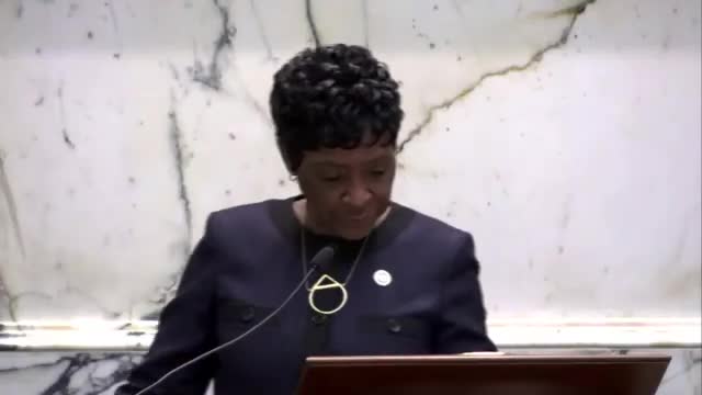 House of Representatives reads House Bills 307–332 and refers them to committees; chamber adjourns to Jan. 13 pro forma session