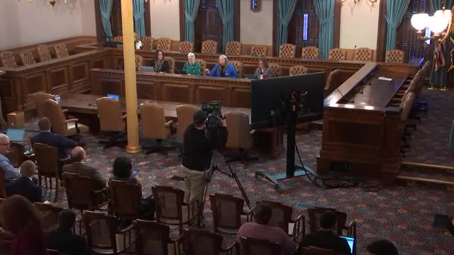 RSQE projects modest U.S. growth and gradual Michigan recovery; warns tariffs, policy uncertainty could alter path