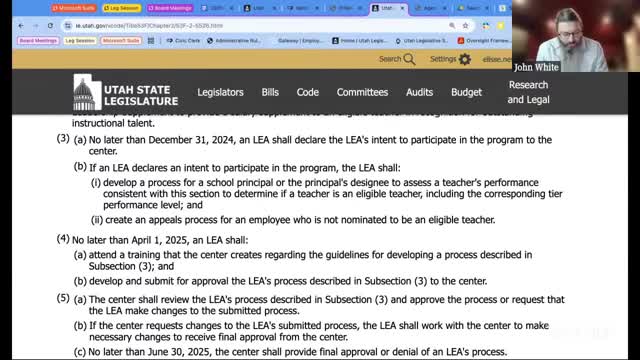 Committee approves updated data governance plan; advisory group recommended limited use for 'over‑the‑shoulder' access