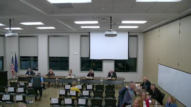 Board of Finance elects officers, reviews investment report