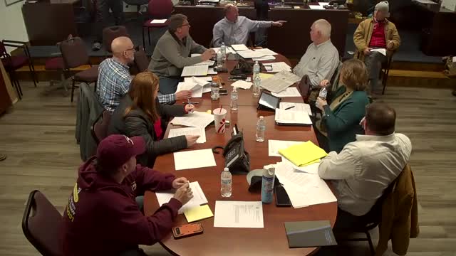 Nottoway supervisors debate smaller setbacks, buffers and a cap as they prepare public hearing on solar ordinance