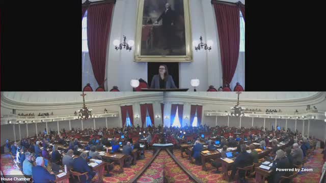 Community cash mob encourages local spending to support downtown businesses