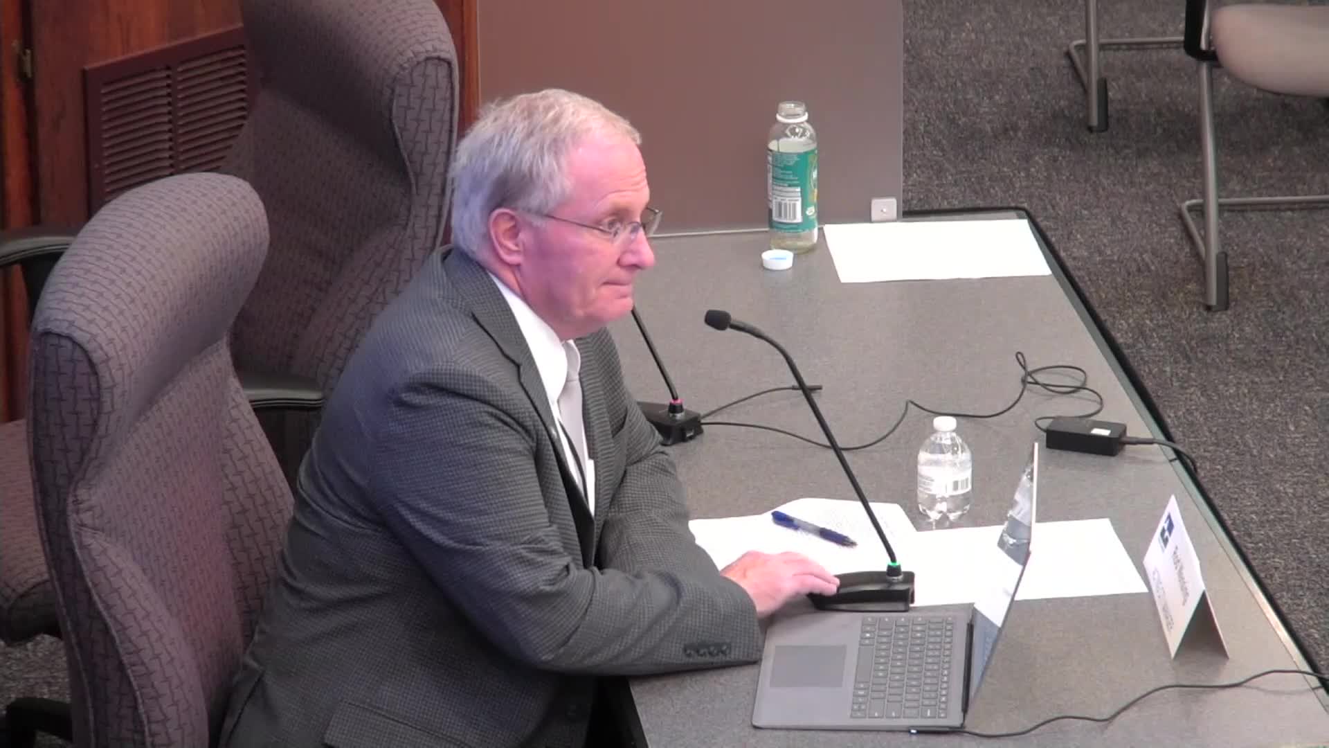Loveland City Council extends meeting to midnight amid heated audit discussions