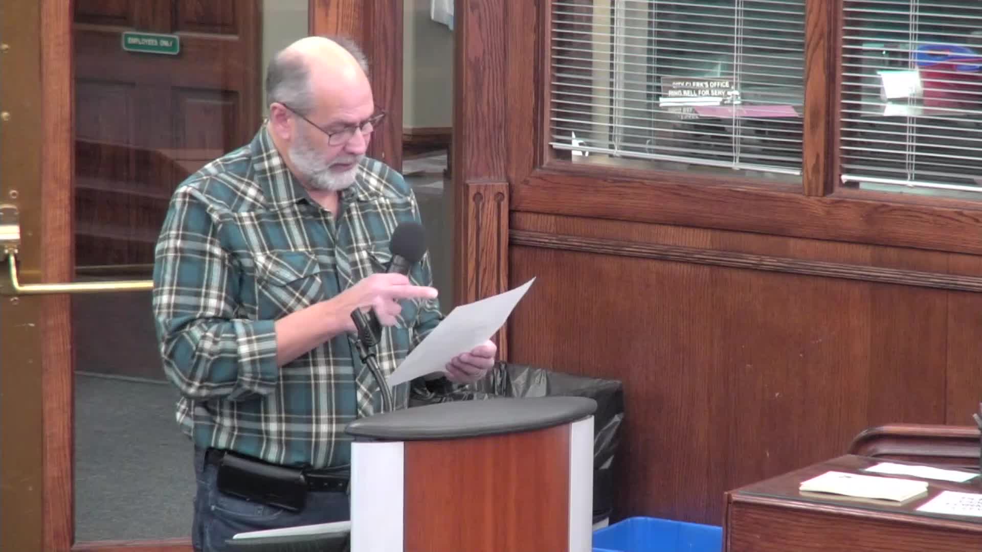 Loveland City Council faces backlash over homeless facility proposal and planning commission conflicts