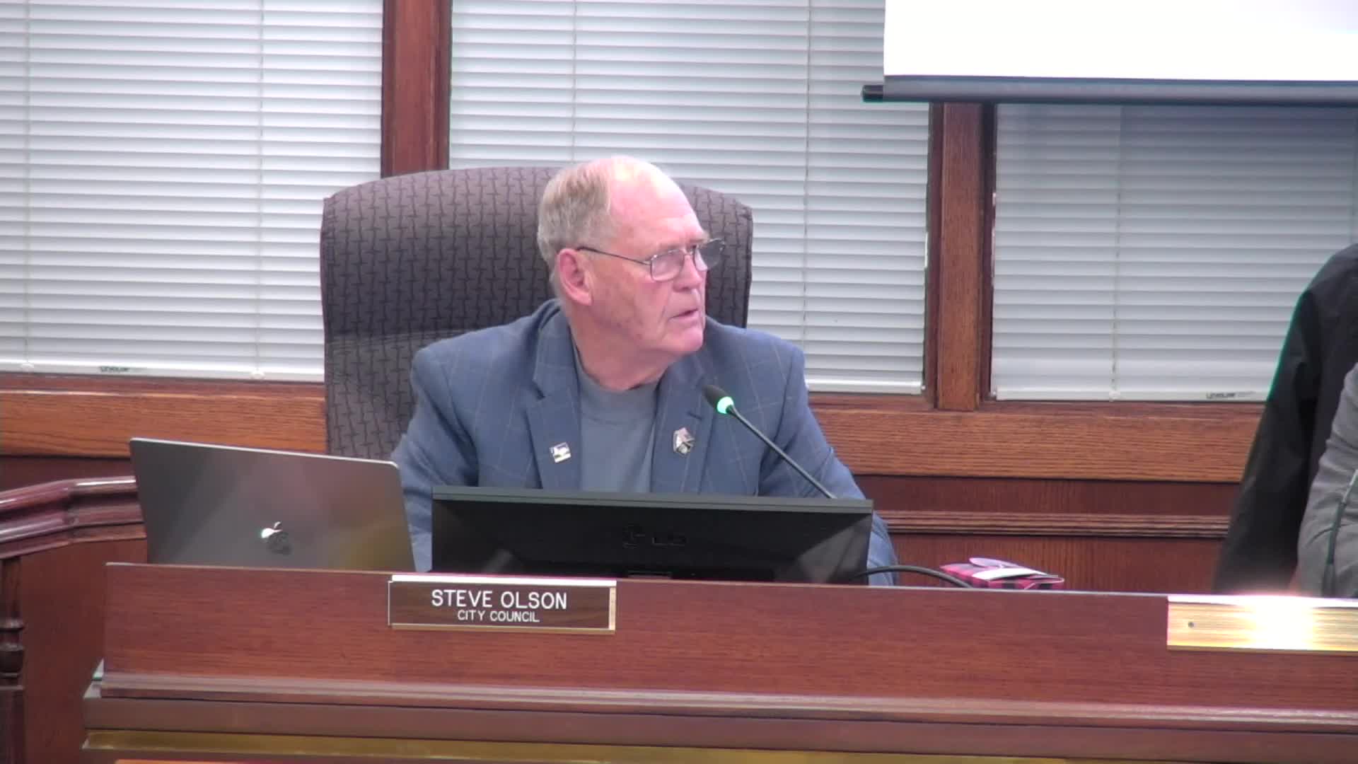 Loveland City Council debates zoning changes for new homeless shelter amid community concerns