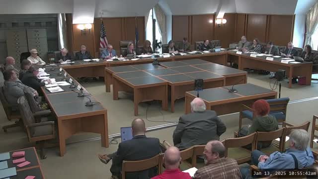 NH committee hears bill to let towns charge flat fee for unregistered RVs on campgrounds