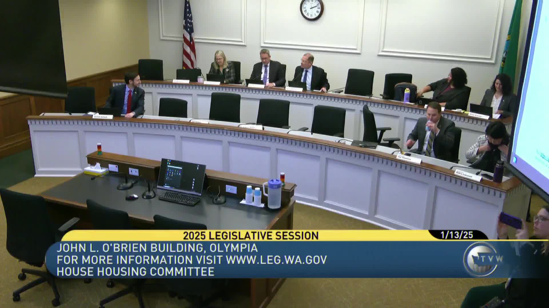 Committee hears House Bill 1096 to allow administrative lot splits, cities and mayors voice support and safety concerns