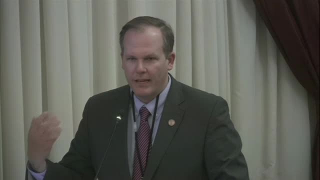 Commission authorizes staff to continue negotiations on May Street marshland after public support and questions over appraisal