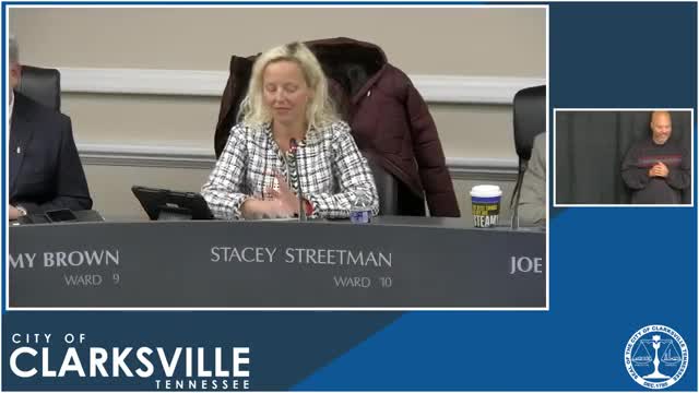 Clarksville swears in six council members, elects mayor pro tem; council advances several zoning items and adopts Swan Lake resolution