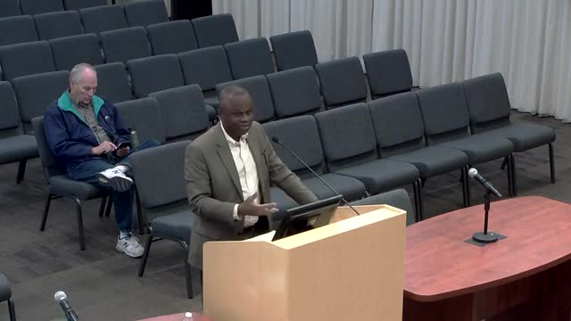 Staff unveils draft downtown overlay to push retail and sidewalk activity; commission raises concerns about ground-floor office loss