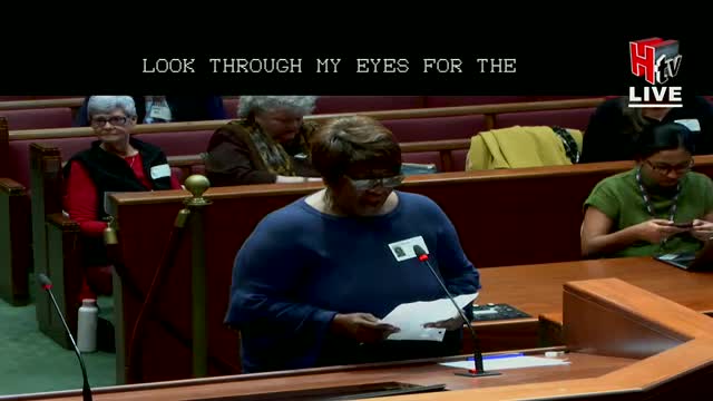 Residents voice urgent concerns over heavy trash pickup delays and senior safety at Houston council meeting