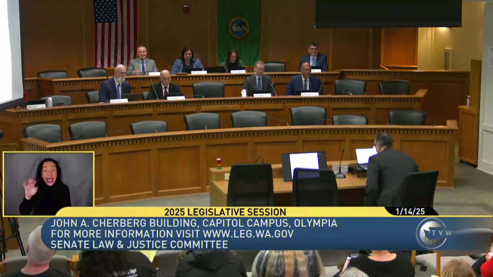 Senate committee hears bill to ban certain wild animals in traveling acts; lawmakers hear broad support and opposition