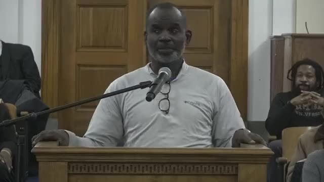 Macon residents demand end to Mayor Miller's third term amid public comment concerns